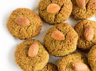 Nutrient rich green peas cookies