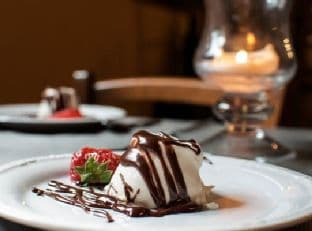 Vanilla Panna Cotta with Chocolate Ganache