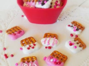 Valentine’s Day Pretzel Treats